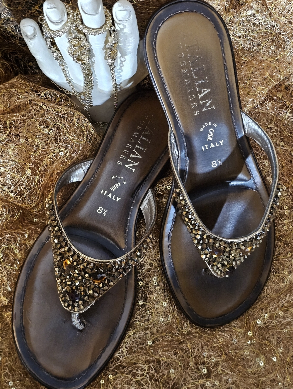 Italian Shoemakers Crystal & Rhinestone Embellished Thong Sandals – Metallic Bro